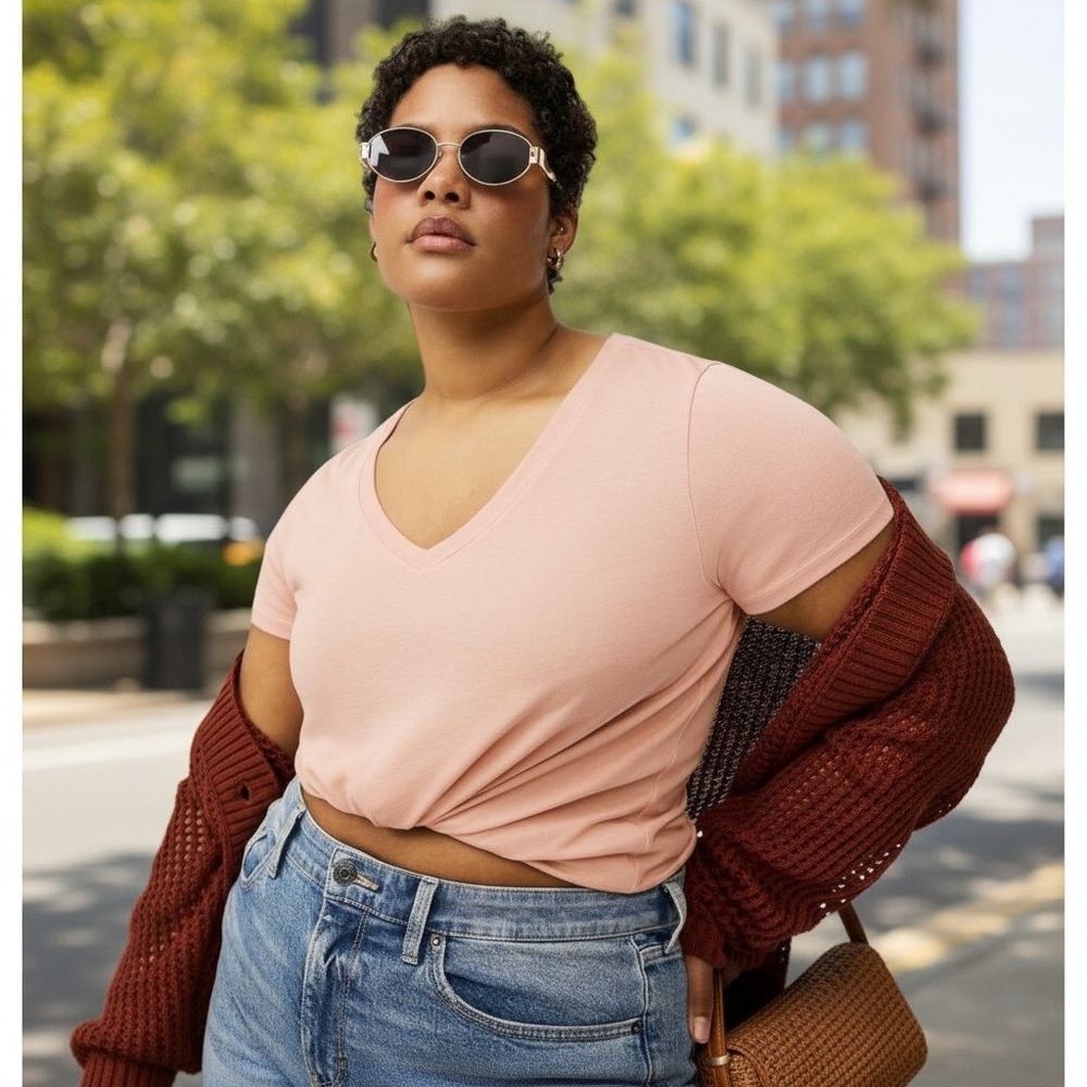 Torrid Classic Fit V Neck Jersey Knit T Shirt Peach 1 1X 14 16 Girlfriend Tee